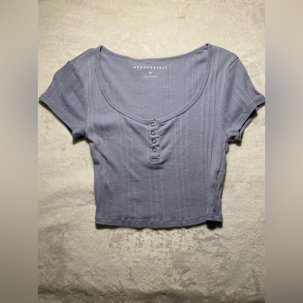 Soft slightly ribbed tshirt